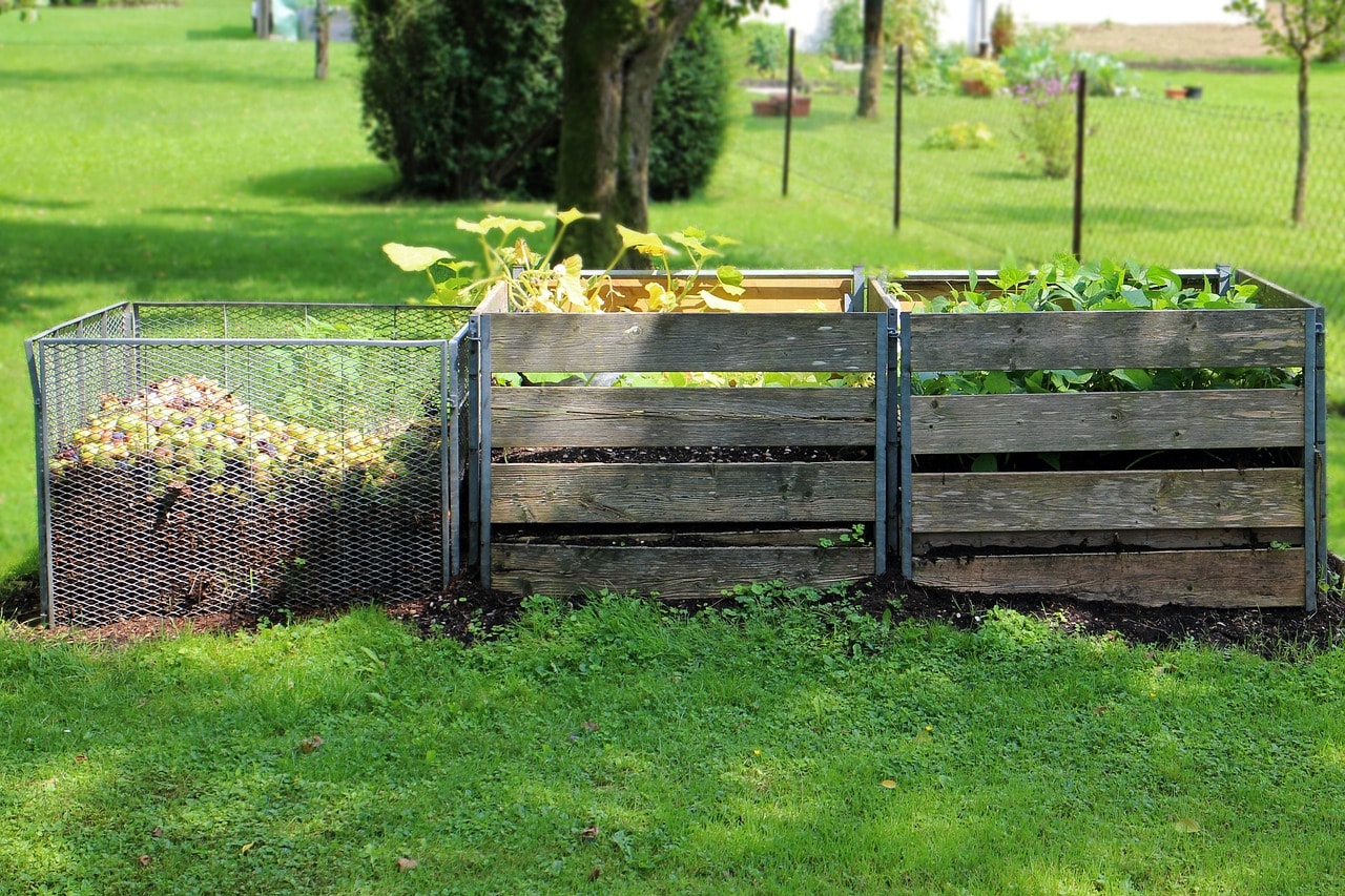 use compost to improve soil health