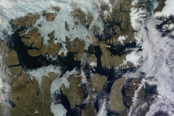 Arctic Sea Ice Retreating