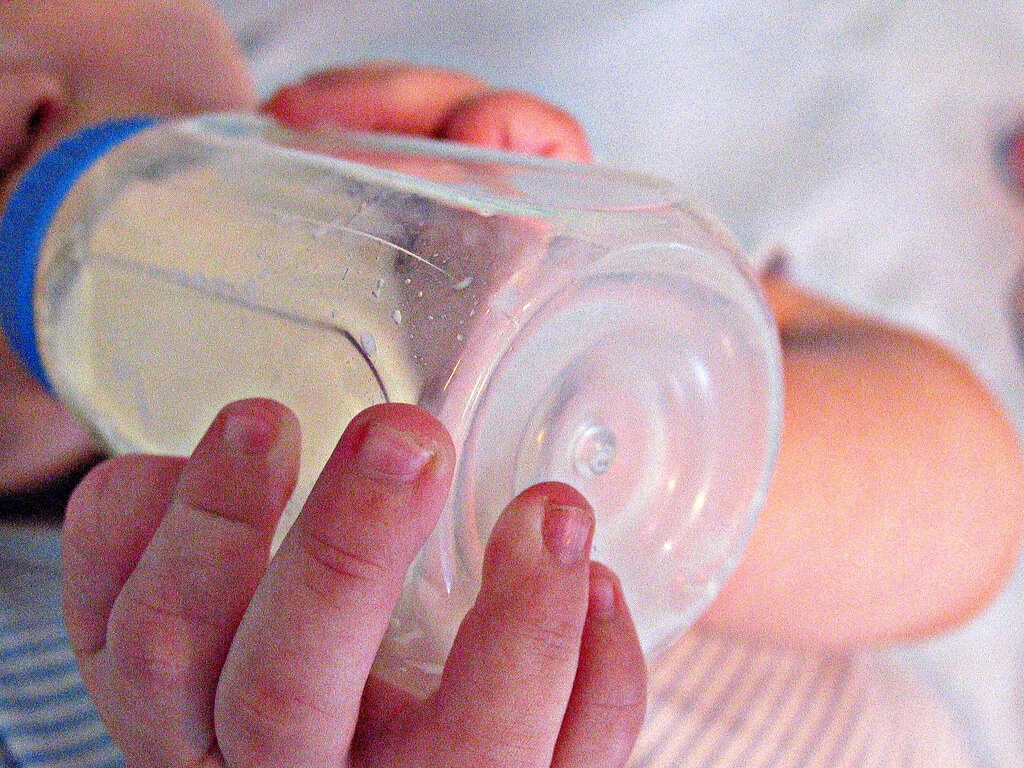 Drinking BPA bottle