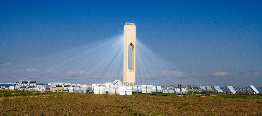 Solar energy tower