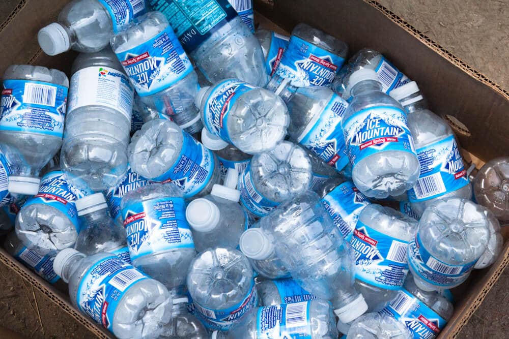 One way to cut plastic pollution: Bottled water in aluminium