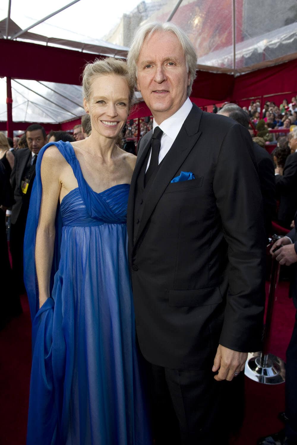 James Cameron and Suzy Amis Cameron in an ethically-friendly gown made from peace silk.