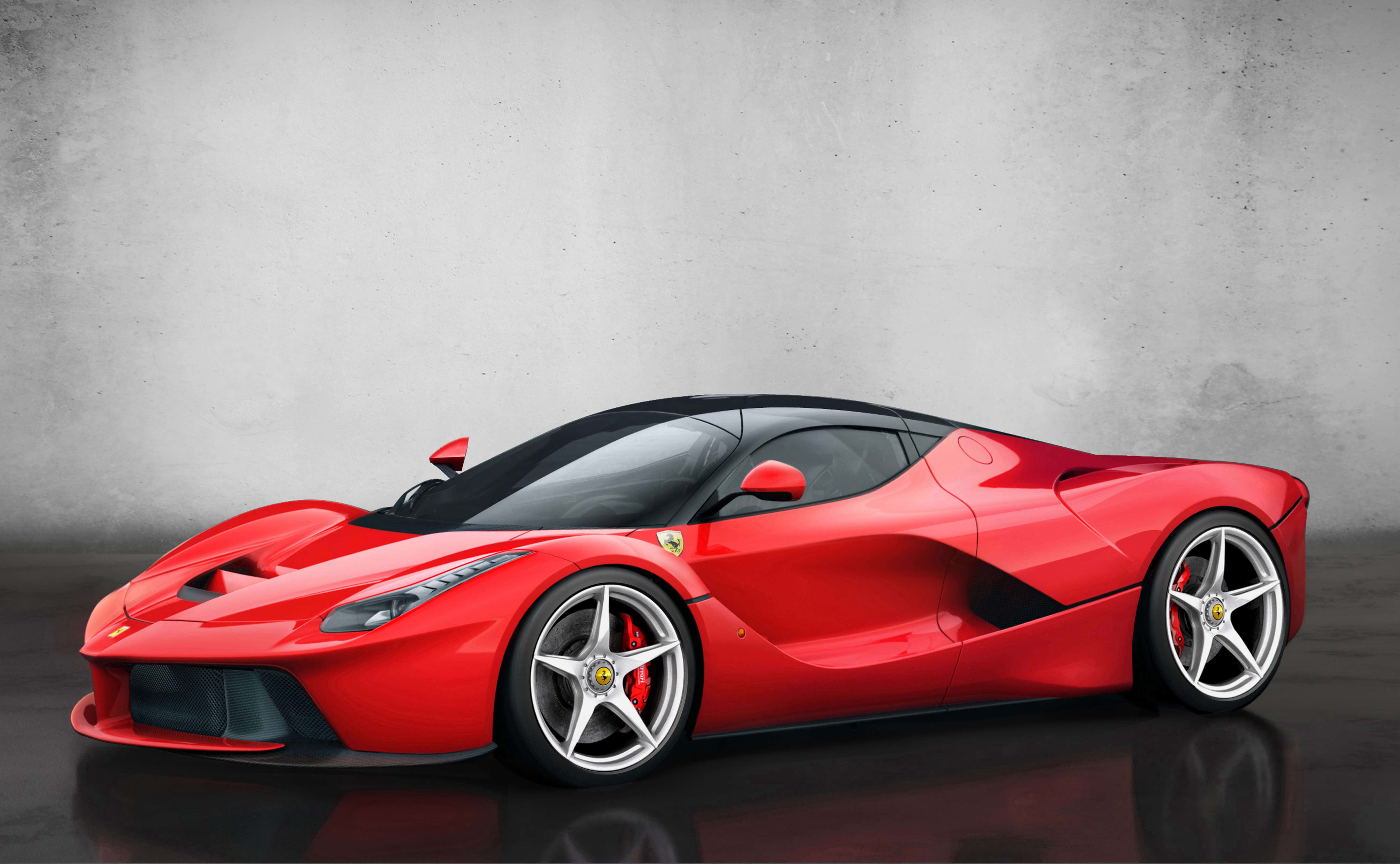 La Ferrari hybrid car