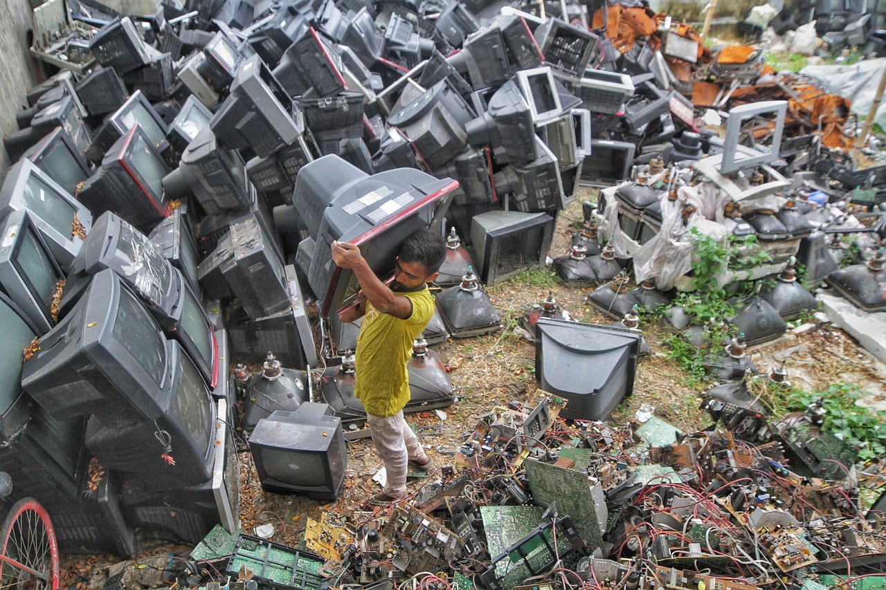 e-waste problem