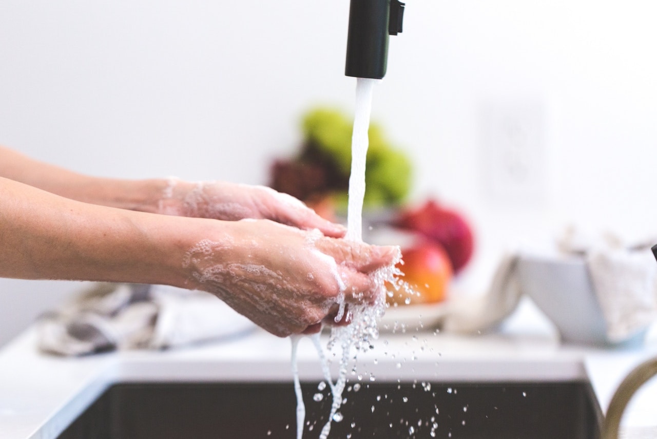 beste Möglichkeiten, Wasser zu sparen