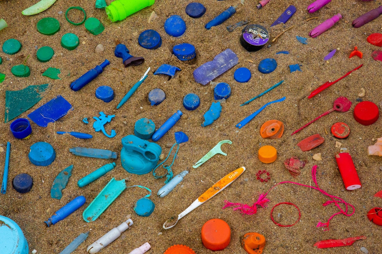 plastic pollution in the ocean