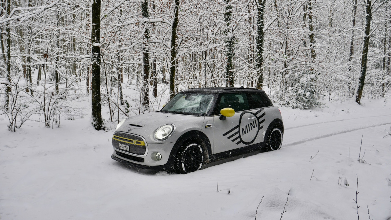 electric car batteries in cold weather