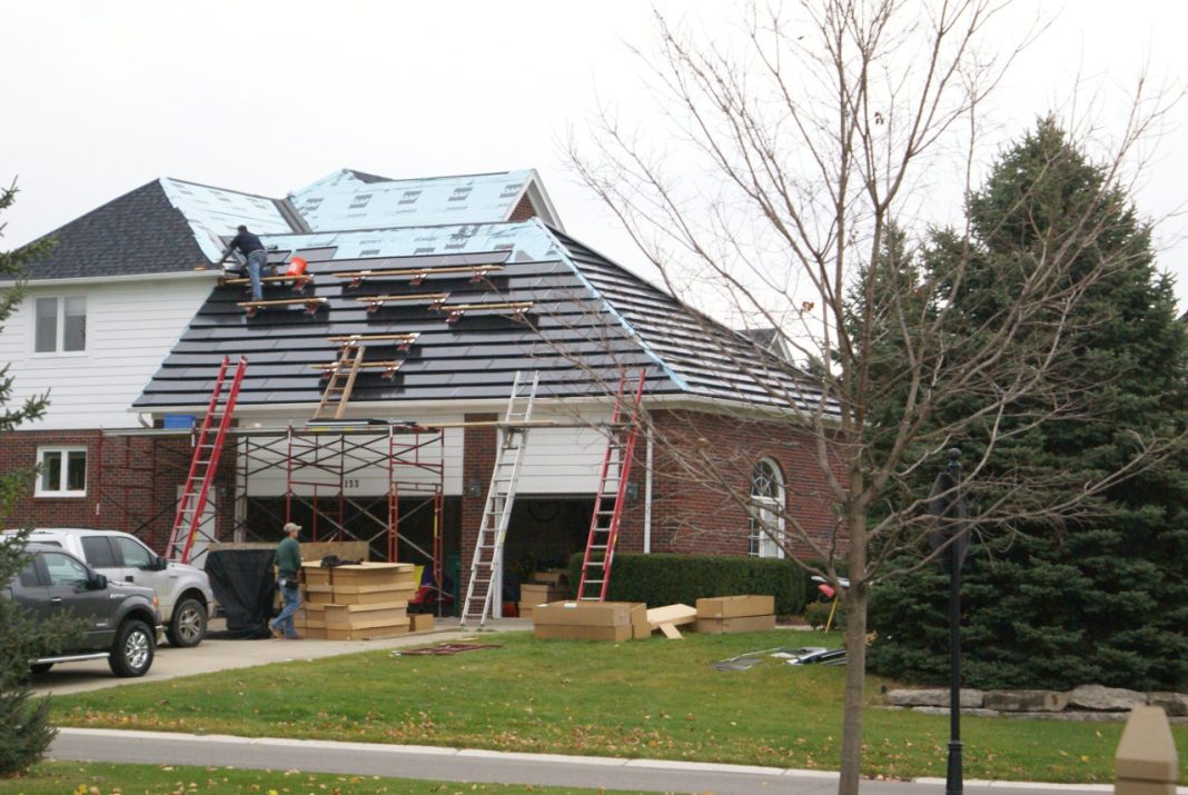 solar roofing installation