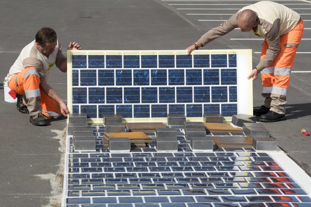 COLAS Wattway solar roadway